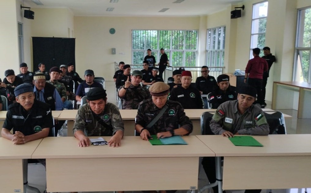 Ormas Garis Sukabumi Raya melaksanakan audiensi dengan MUI Kabupaten Sukabumi Kamis 08/06/2023.